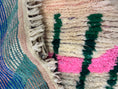 Load image into Gallery viewer, Khour Handwoven Moroccan Wool Rug
