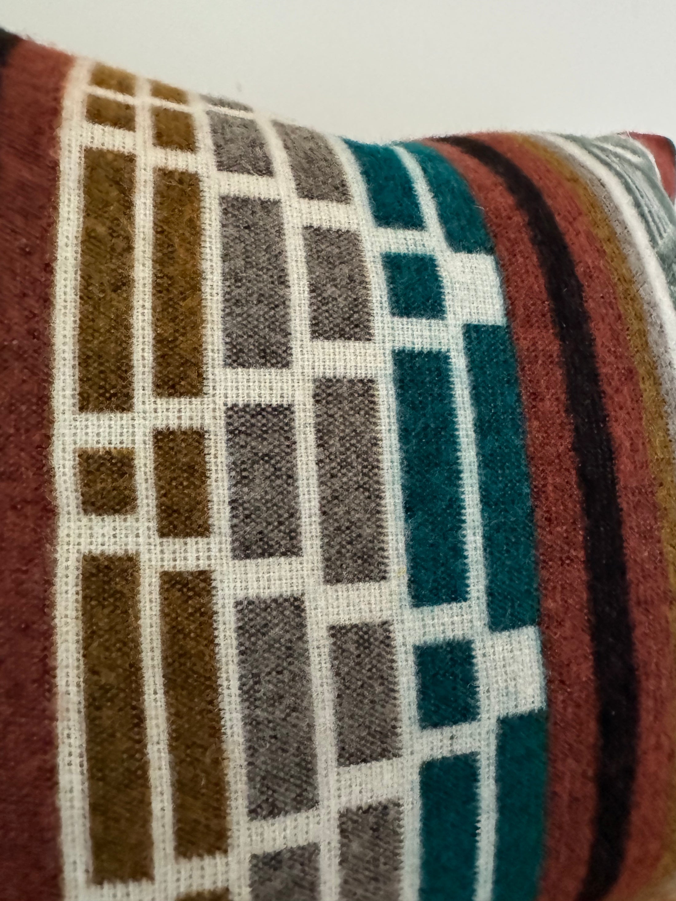 Imbabura Zigzag Pillow Cover