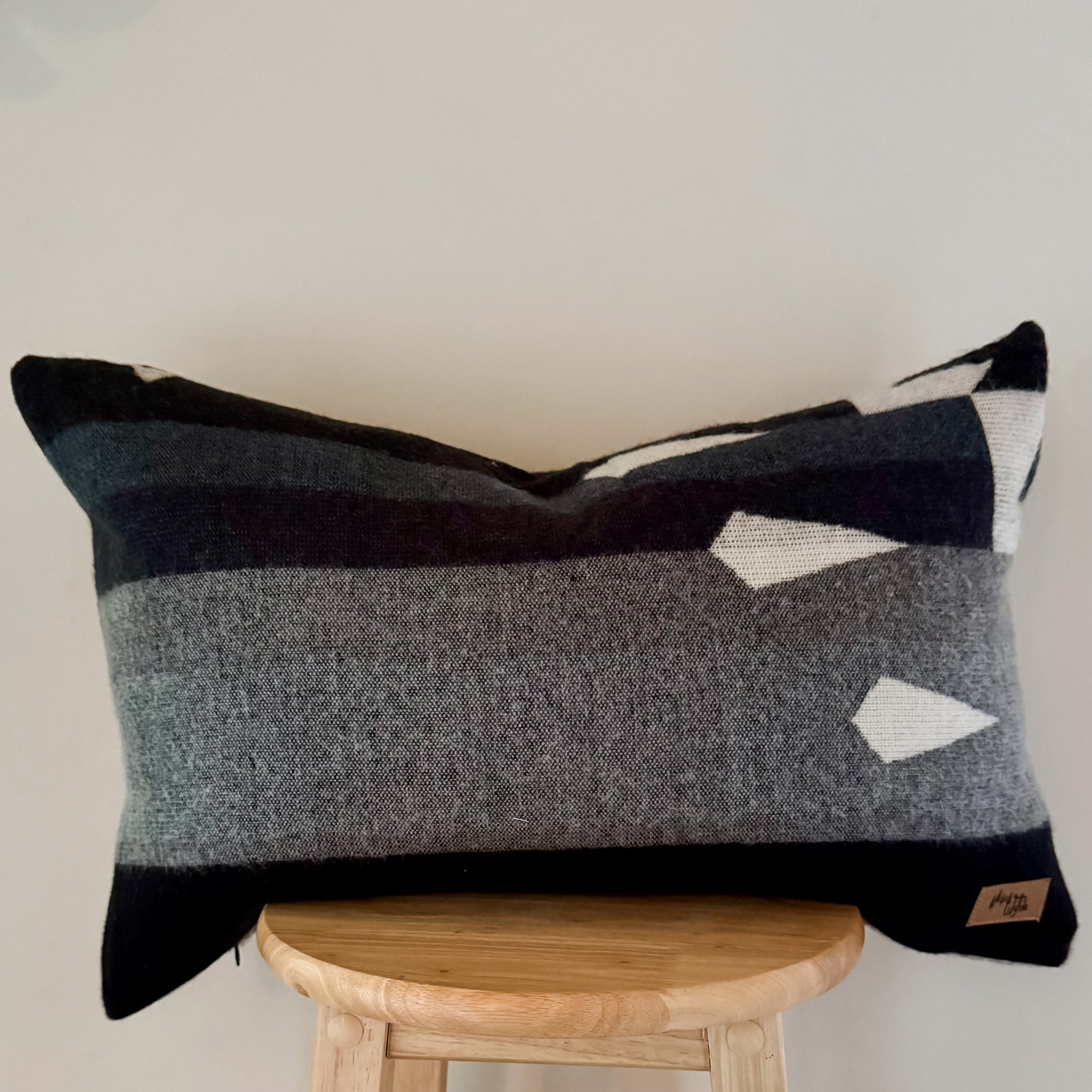 Badlands Triangles Lumbar Pillow Cover