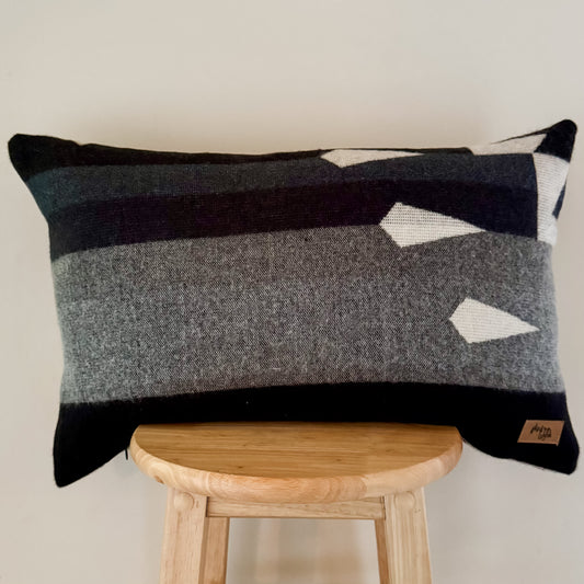 Badlands Triangles Lumbar Pillow Cover