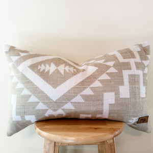 Coca Lumbar Pillow Cover // Beige/White