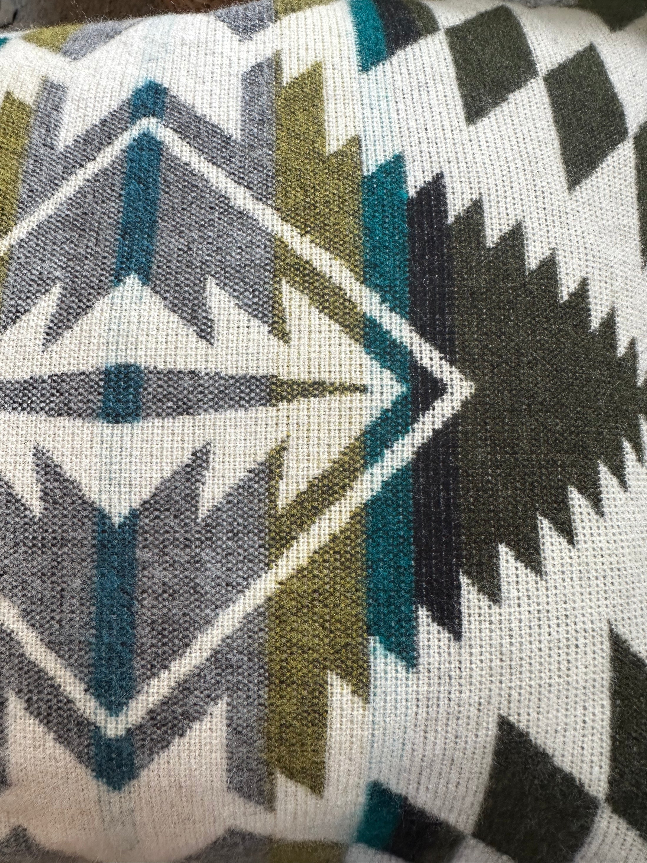 Esmeraldas Green Pillow Cover