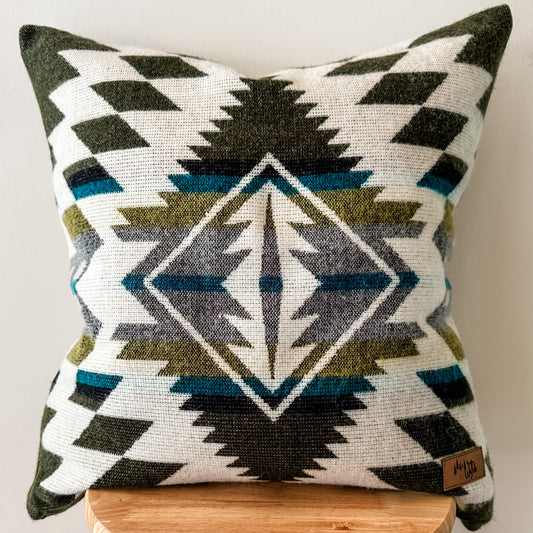 Esmeraldas Green Pillow Cover