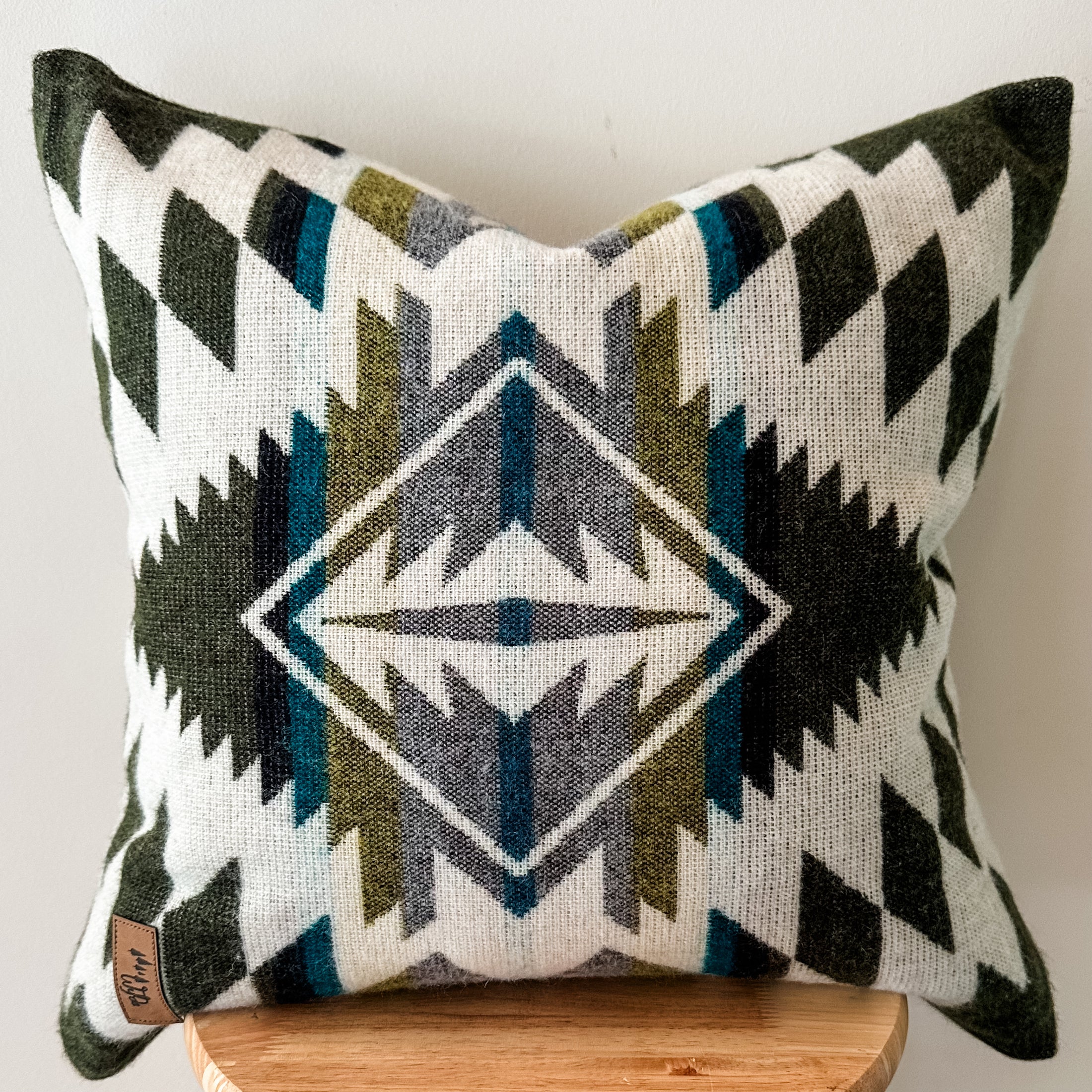 Esmeraldas Green Pillow Cover