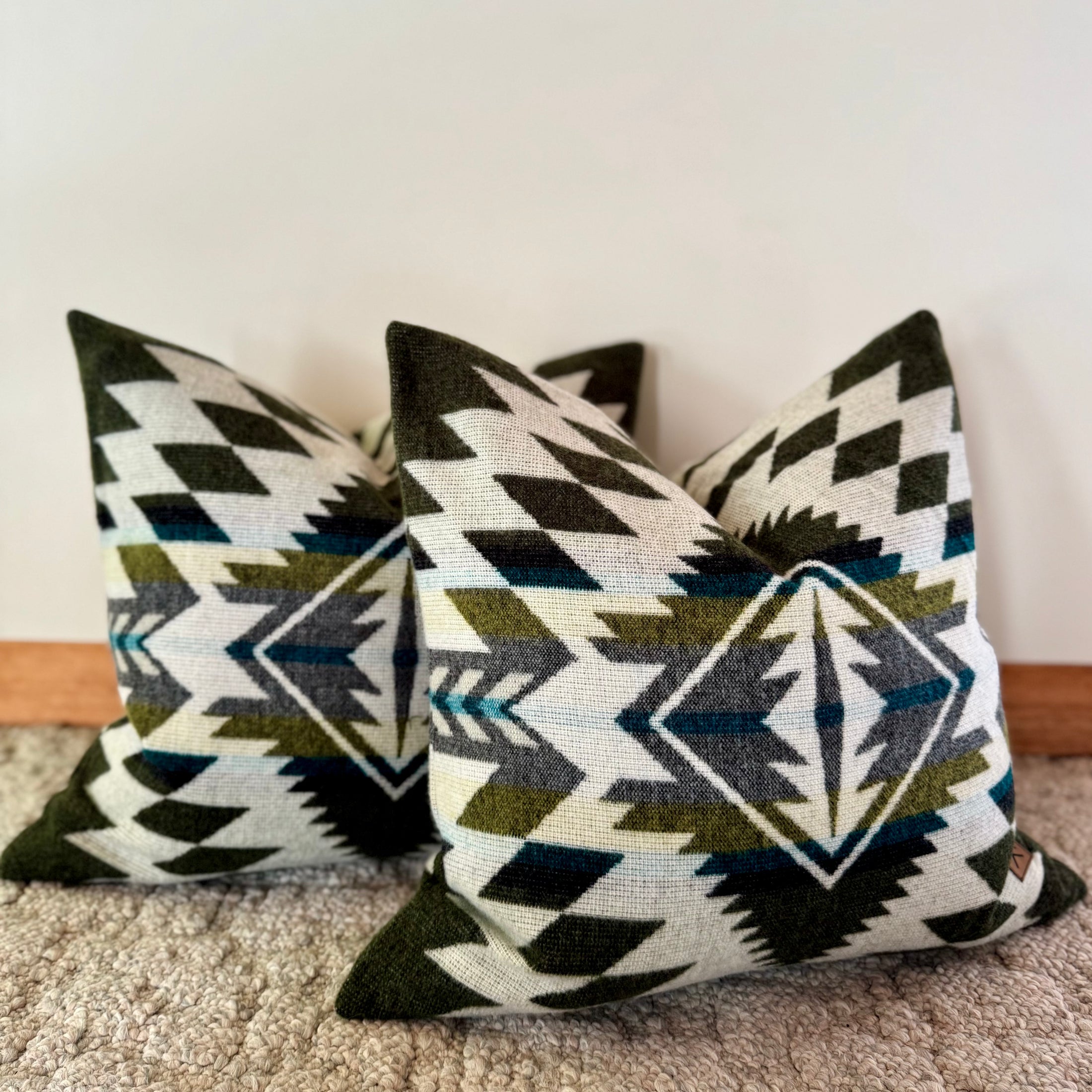 Esmeraldas Green Pillow Cover