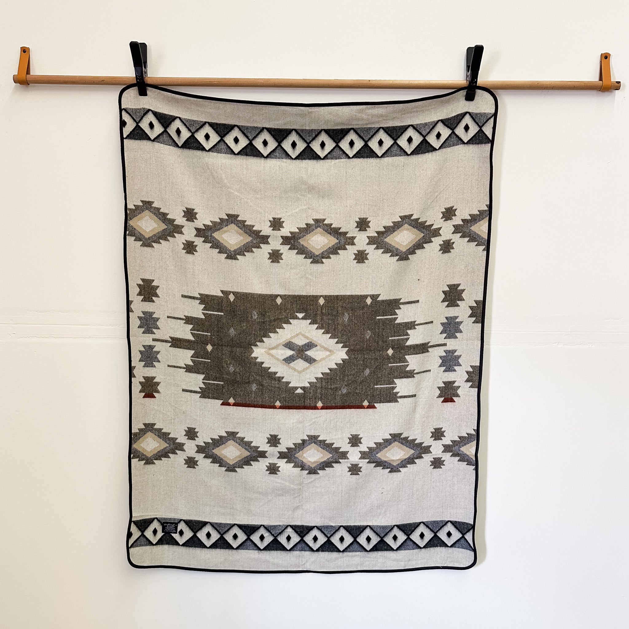 Cotacachi Aztec Reversible Blanket