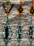 Load image into Gallery viewer, Martil Handwoven Moroccan Wool Rug 3x5
