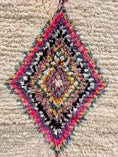 Load image into Gallery viewer, Jamila Handwoven Moroccan Wool Rug 5x8
