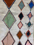Load image into Gallery viewer, Chama Cotton Moroccan Rug 5x8
