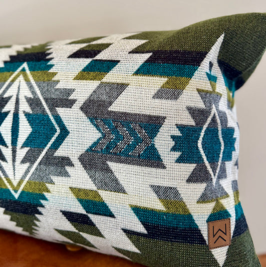 Esmeraldas Lumbar Pillow Cover