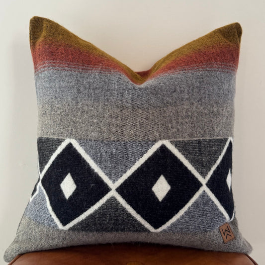 Cotacachi Diamond Pillow Cover
