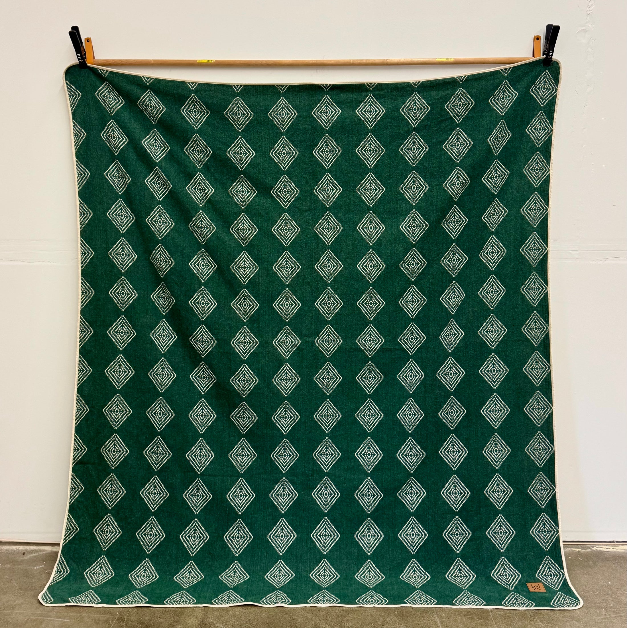 Roca Green Reversible Blanket