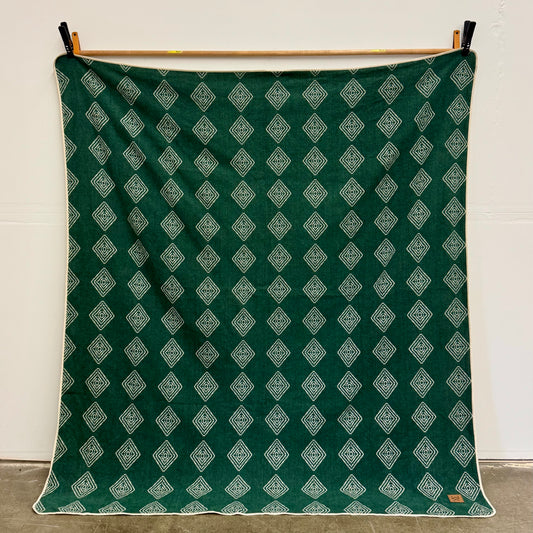 Roca Green Reversible Blanket