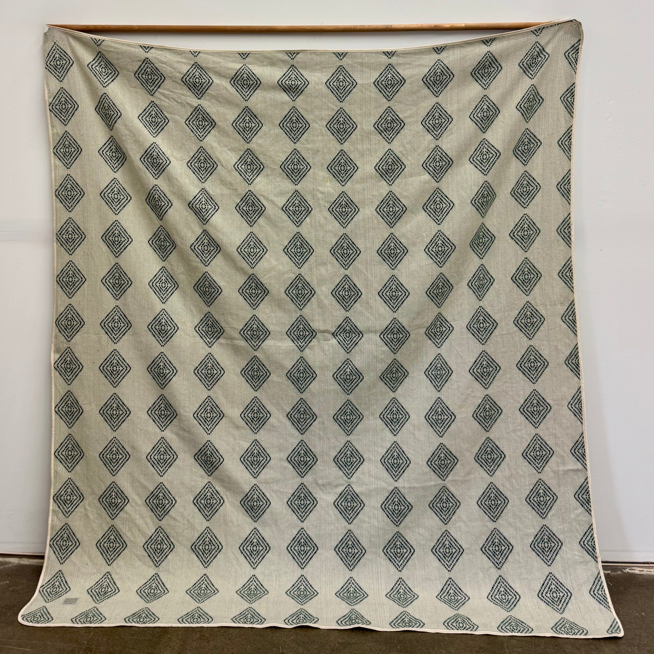Roca Green Reversible Blanket