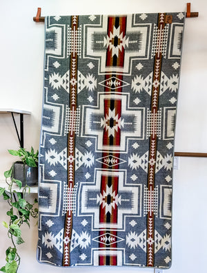 Mindo Reversible Blanket  //  Grey/Red/Black
