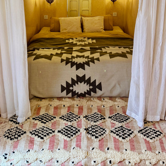 Menara Handwoven Moroccan Wool Rug 3x5