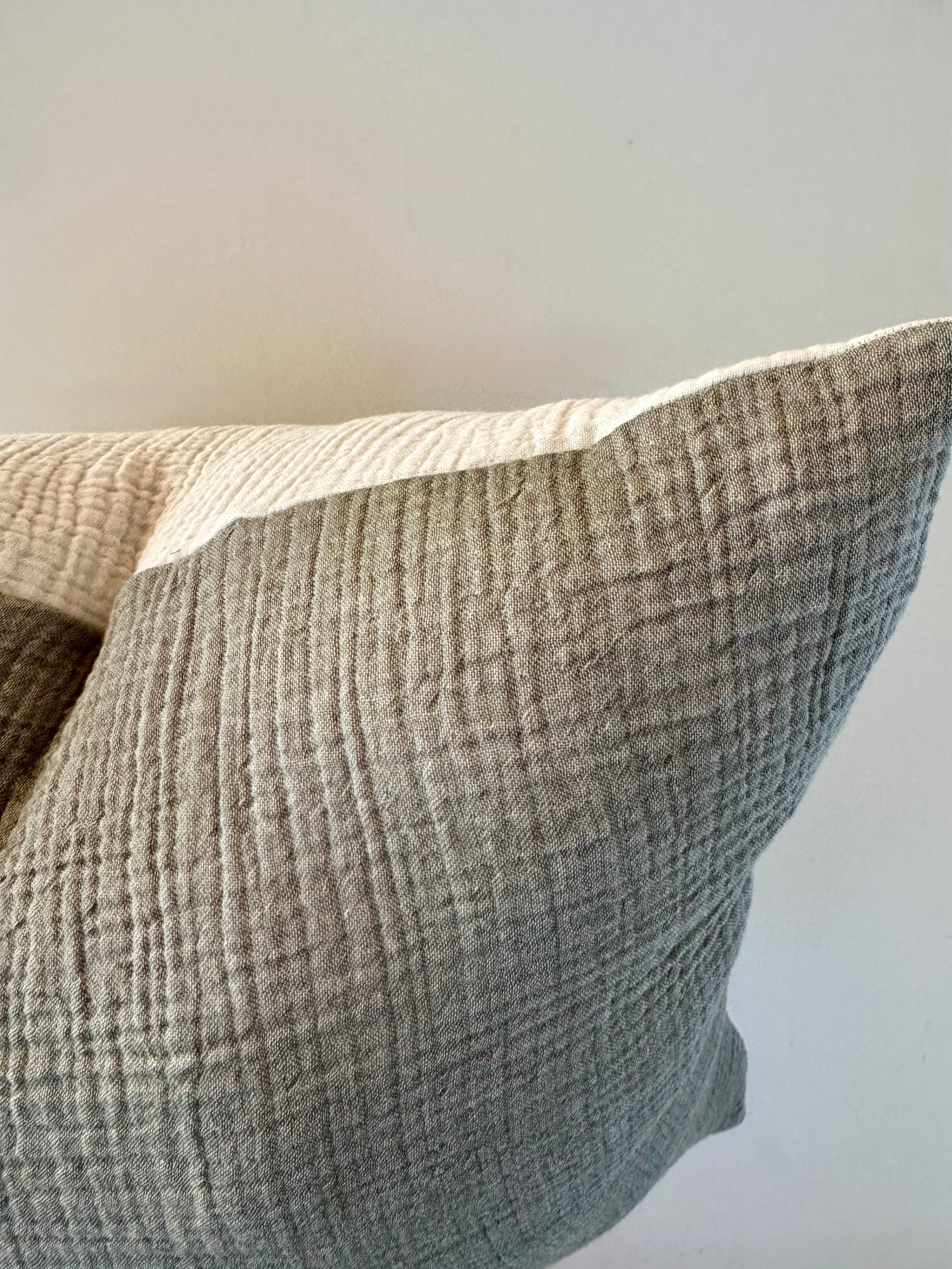Olive Green/Cream Crinkle Cotton Pillow Cover
