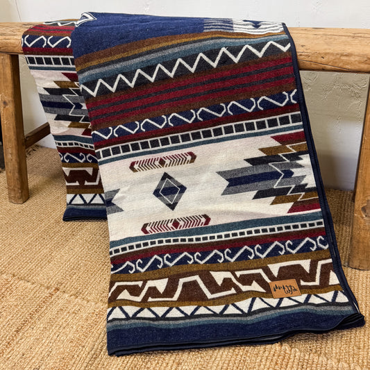 Portoviejo Aztec Reversible Blanket