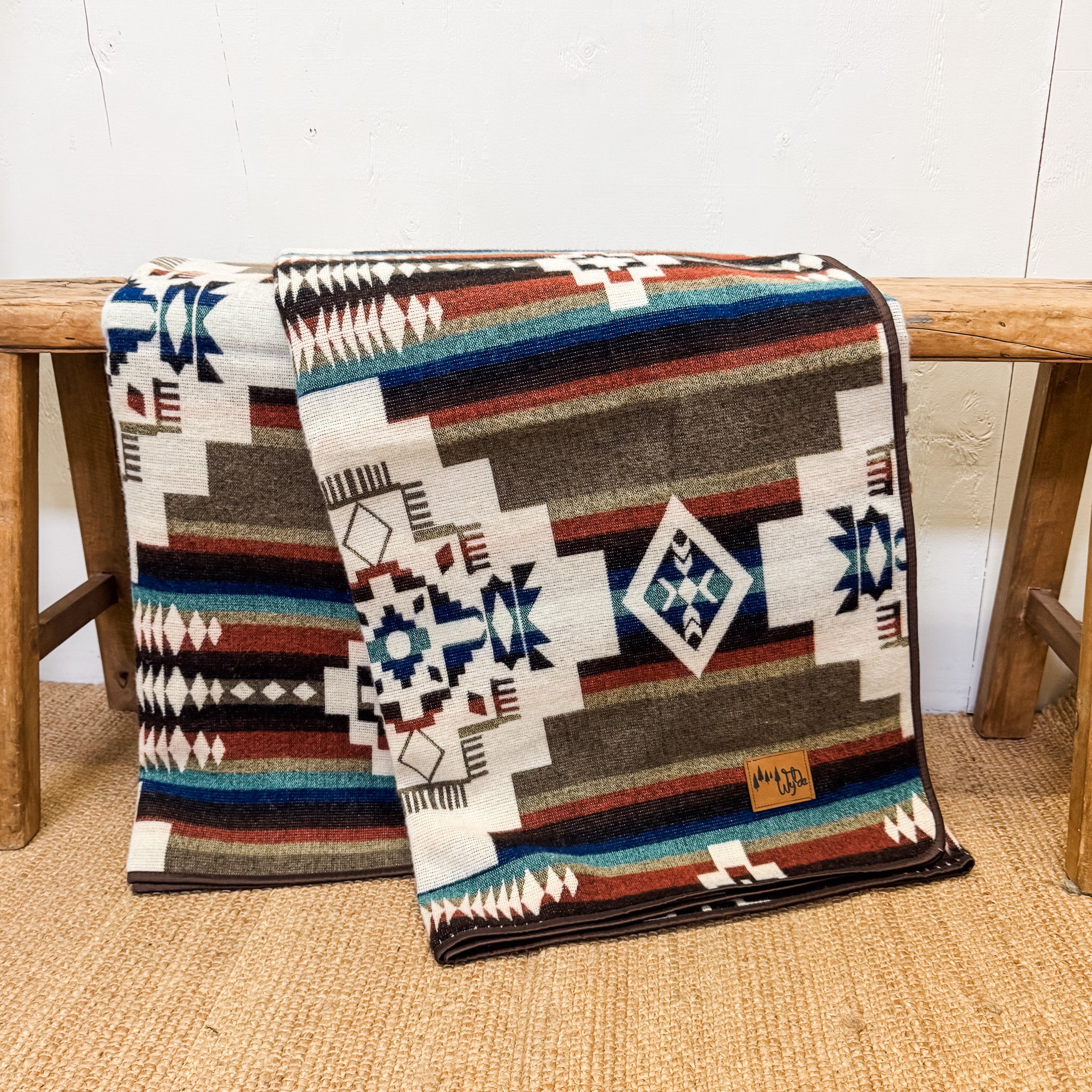 Tumbaco King Blanket/2 Tumbaco Pillow Covers Bundle
