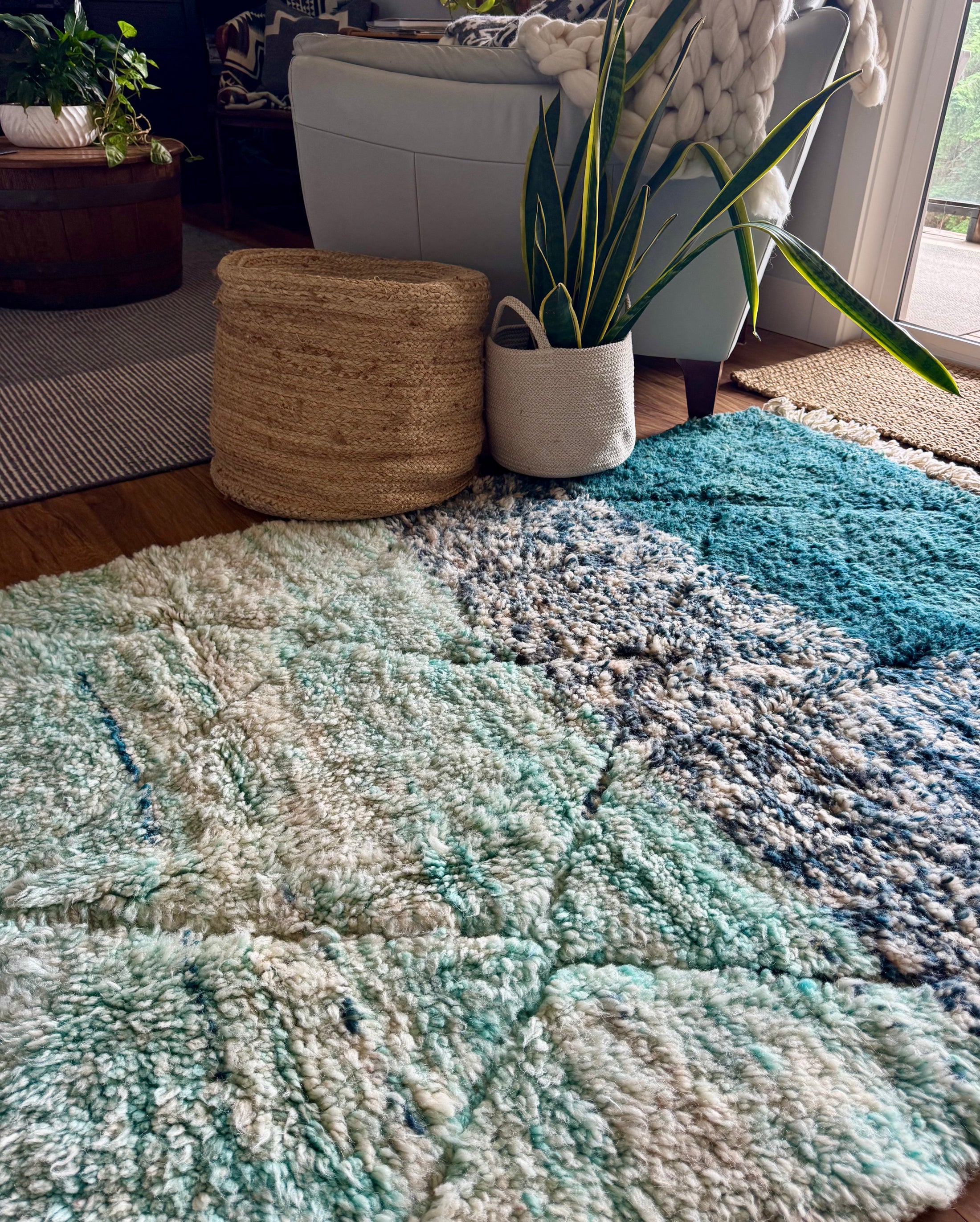 Rayan Handwoven Moroccan Wool Rug 4x5.5