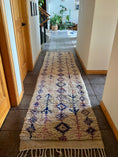 Load image into Gallery viewer, Nazia Wool Runner Rug 2.5x10
