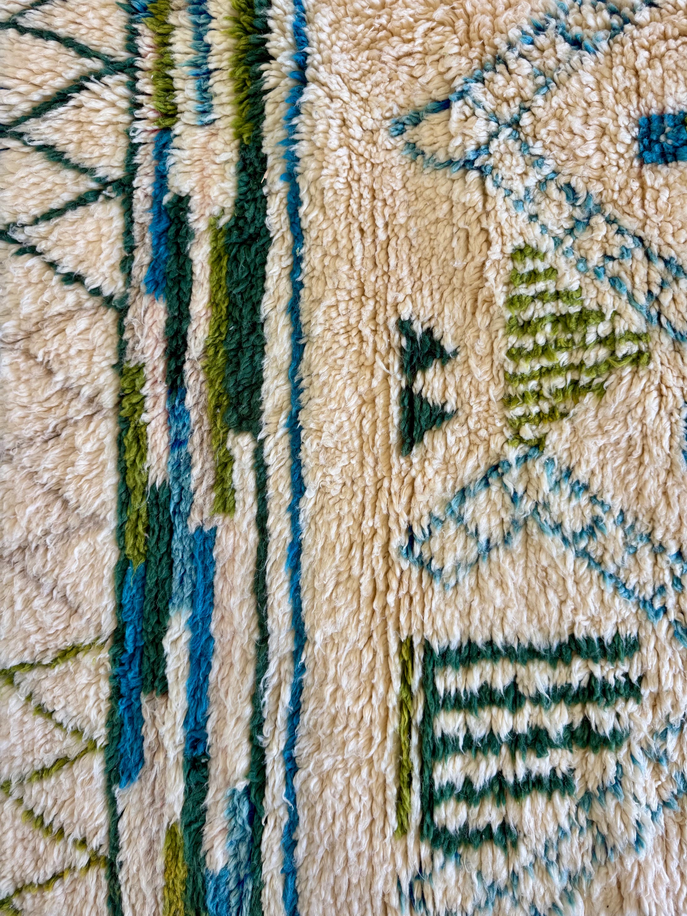 Shabaz Handwoven Moroccan Wool Rug 5x8
