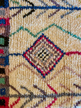 Load image into Gallery viewer, Mahreen Wool Runner Rug
