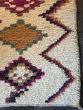 Load image into Gallery viewer, Amna Wool Runner Rug
