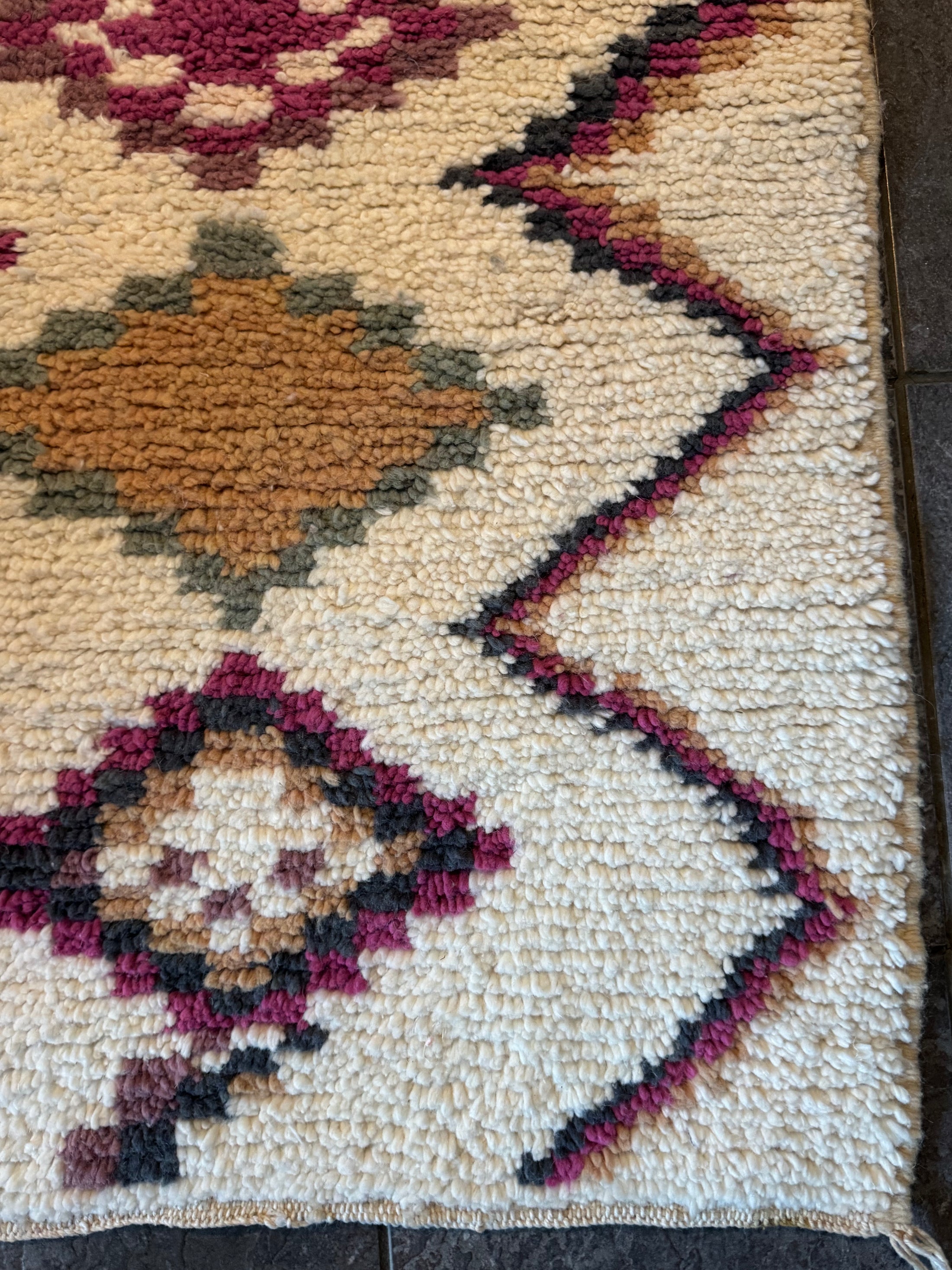 Amna Wool Runner Rug