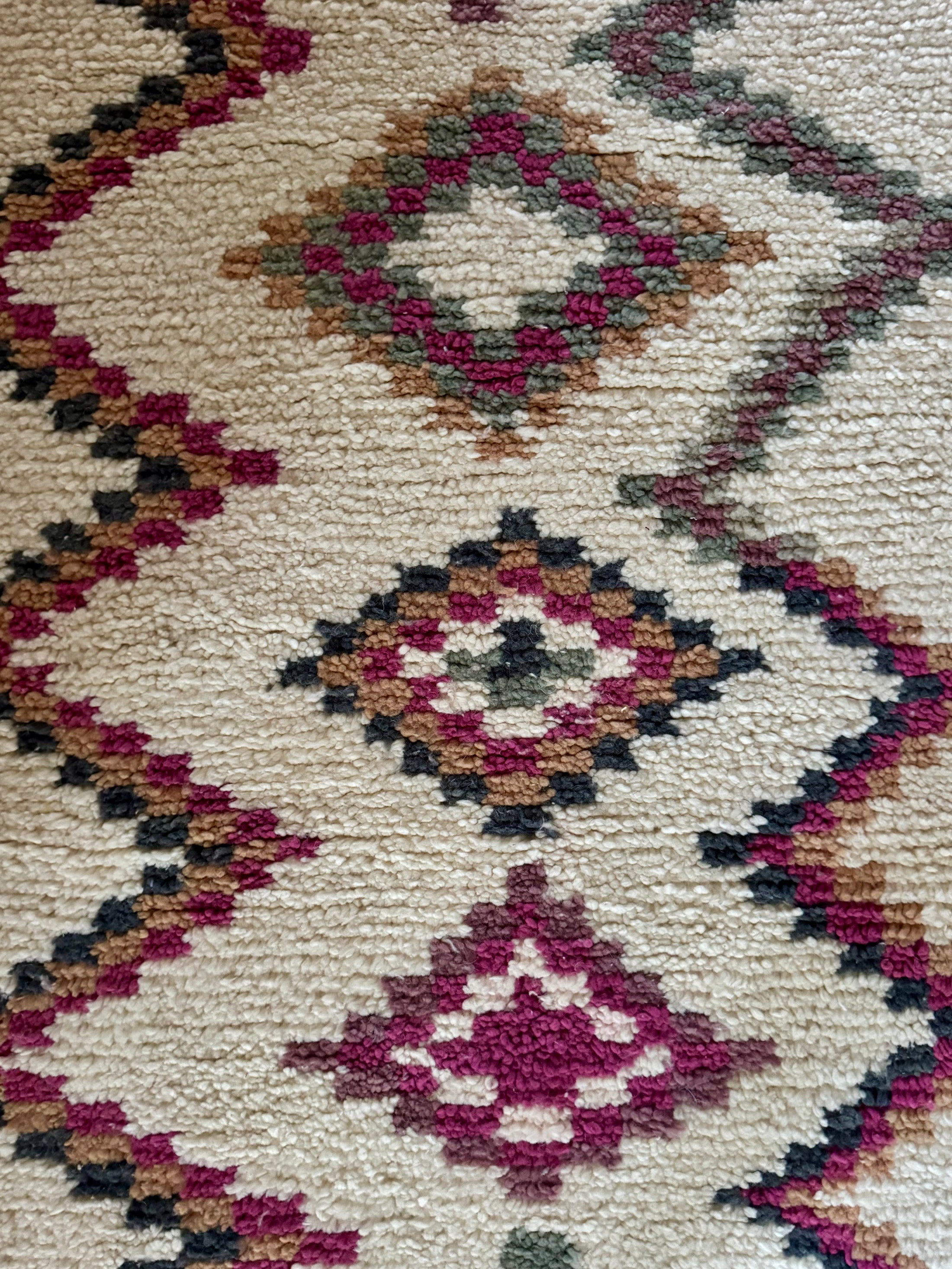 Amna Wool Runner Rug
