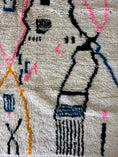Load image into Gallery viewer, Bamou Handwoven Moroccan Wool Rug 4.5x7

