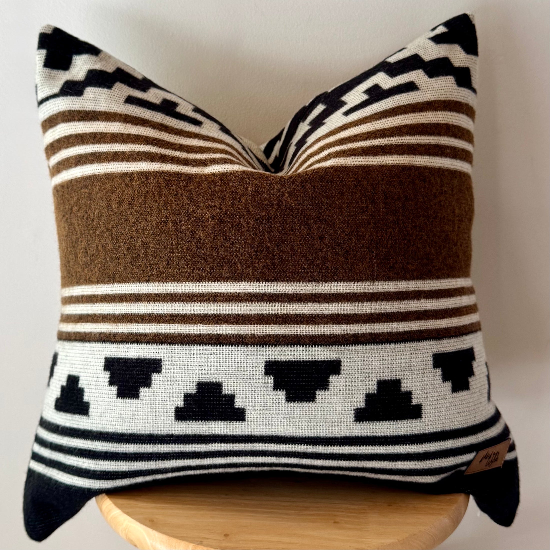 Nobol Pillow Cover