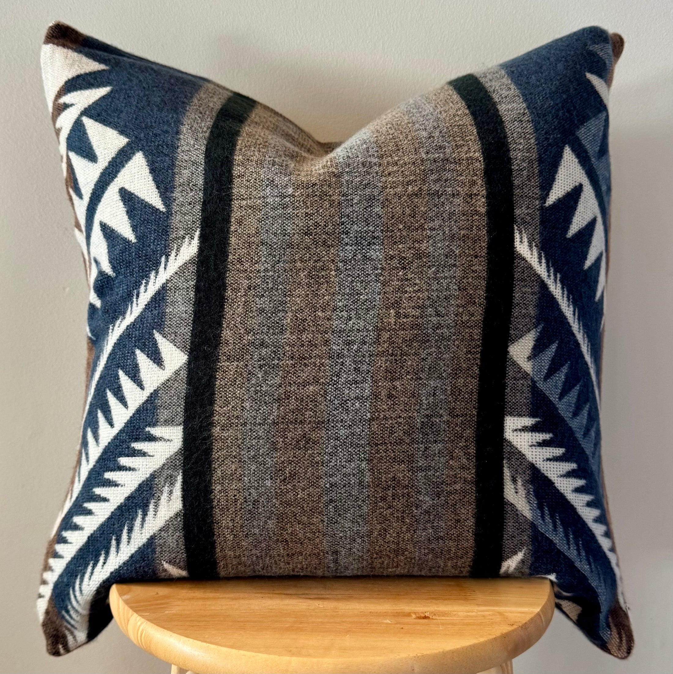 Guayaquil Stripes Pillow Cover