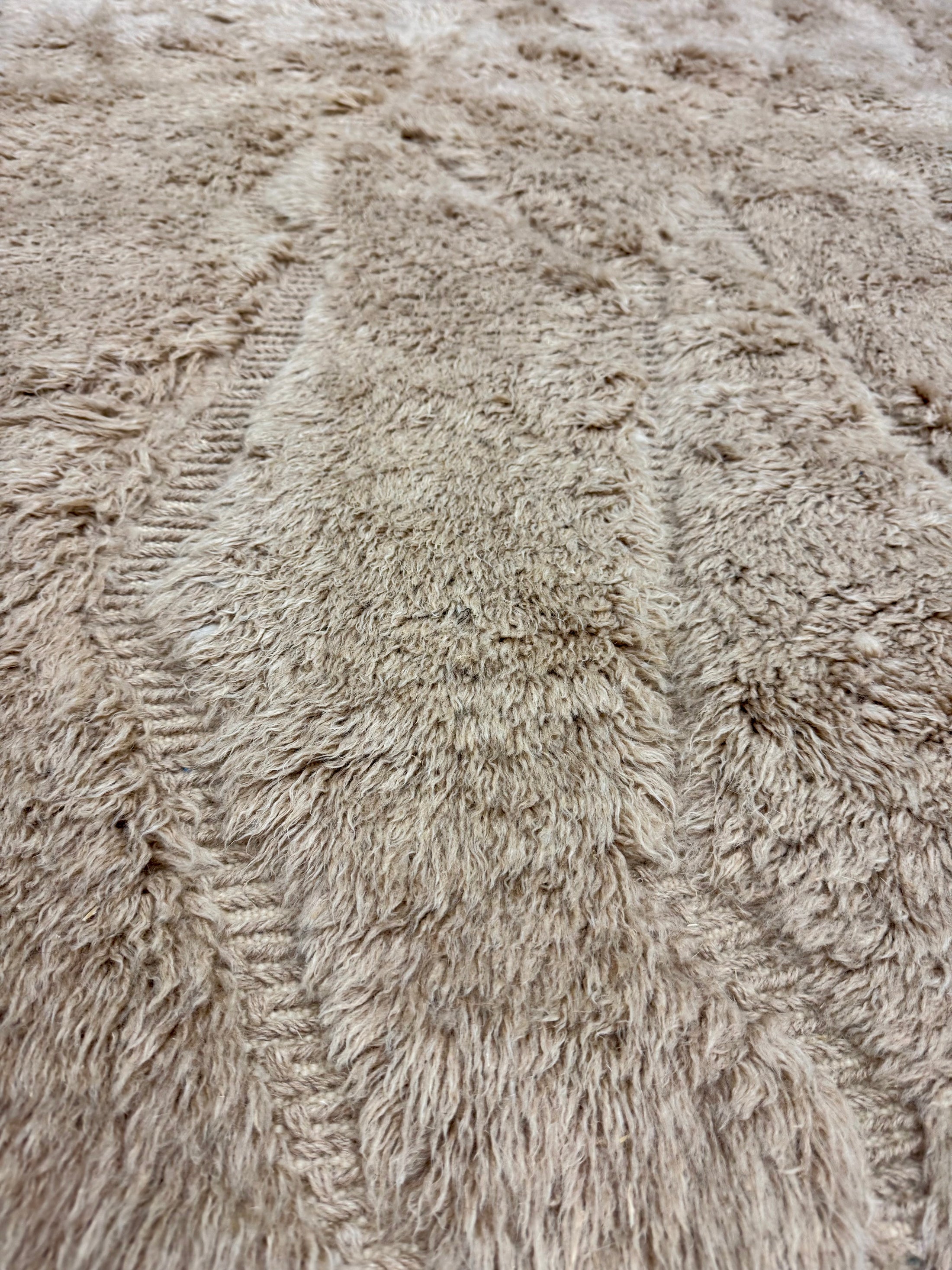 Salma Handwoven Moroccan Wool Rug 7x9