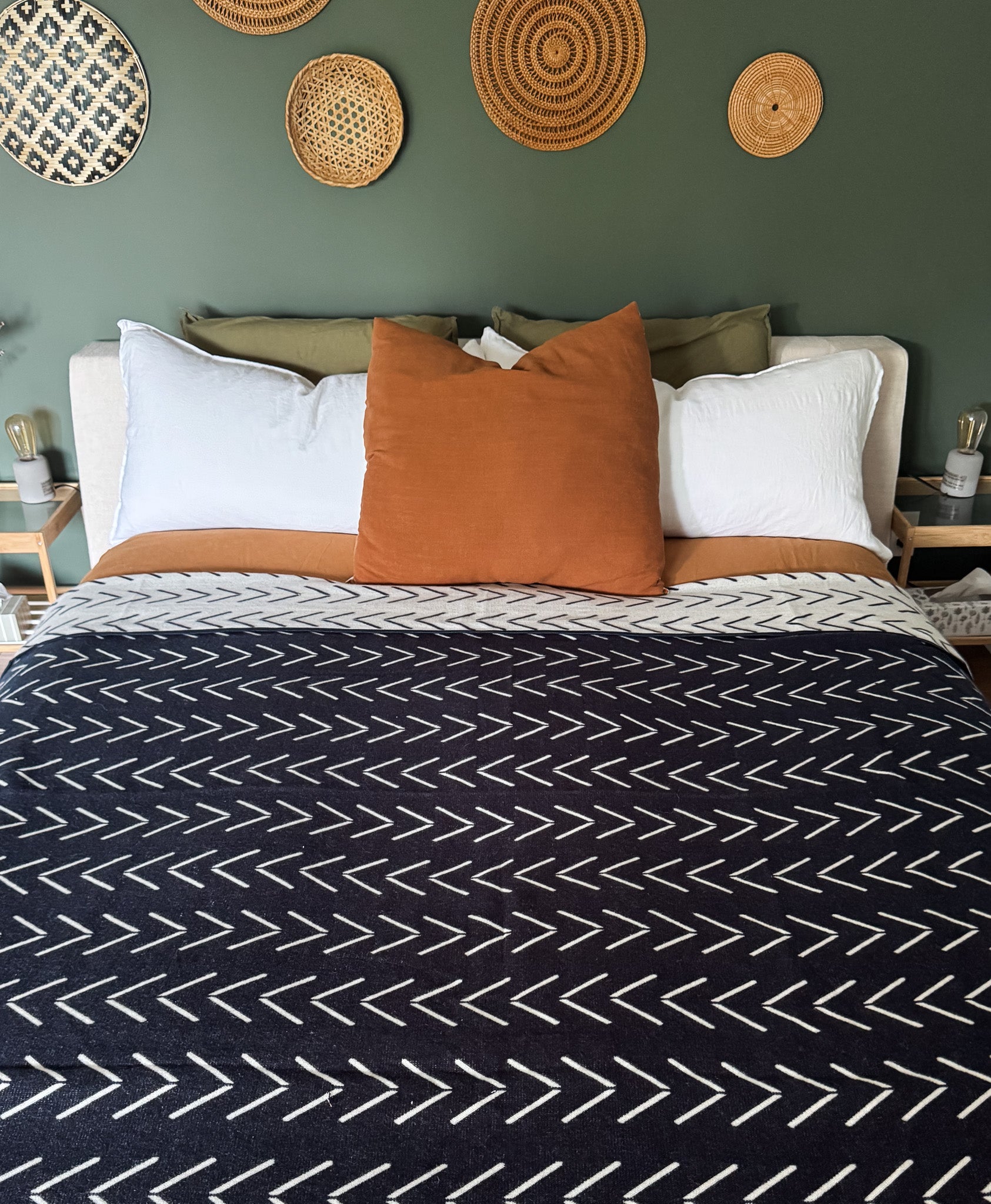 Nido Indigo Reversible Blanket