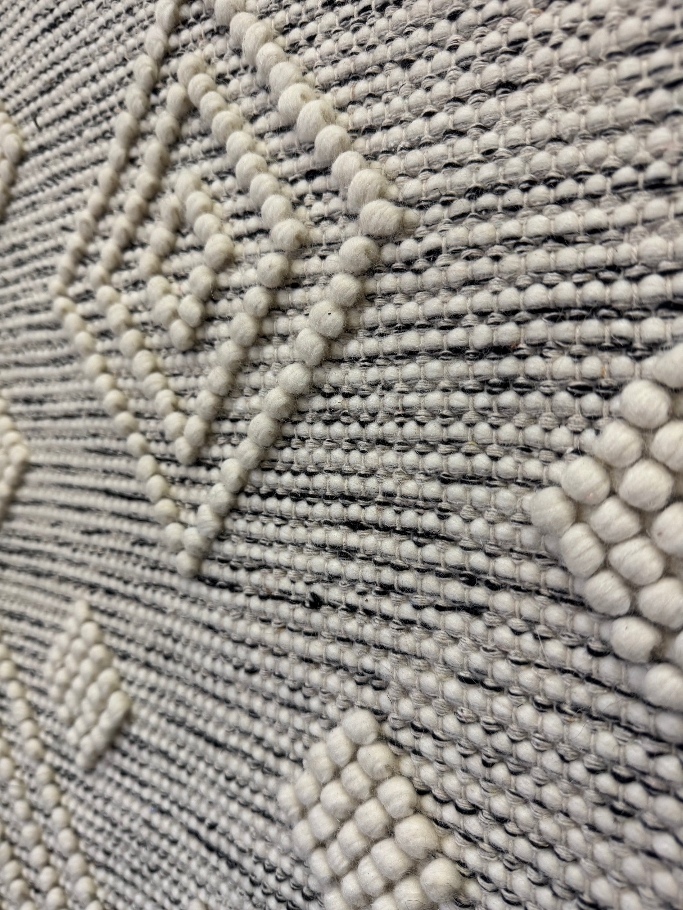 Jalor Handwoven Wool Rug