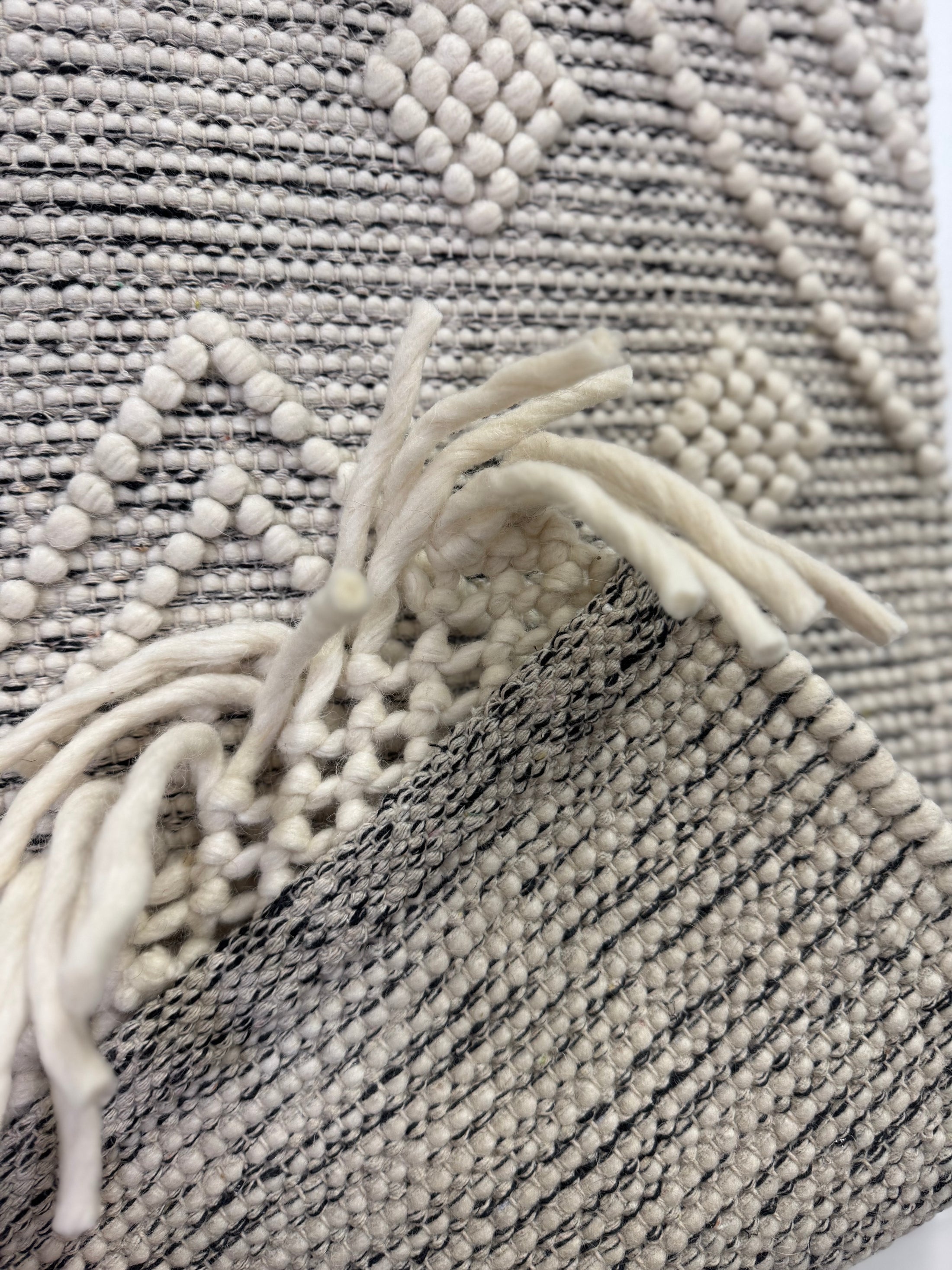 Jalor Handwoven Wool Rug