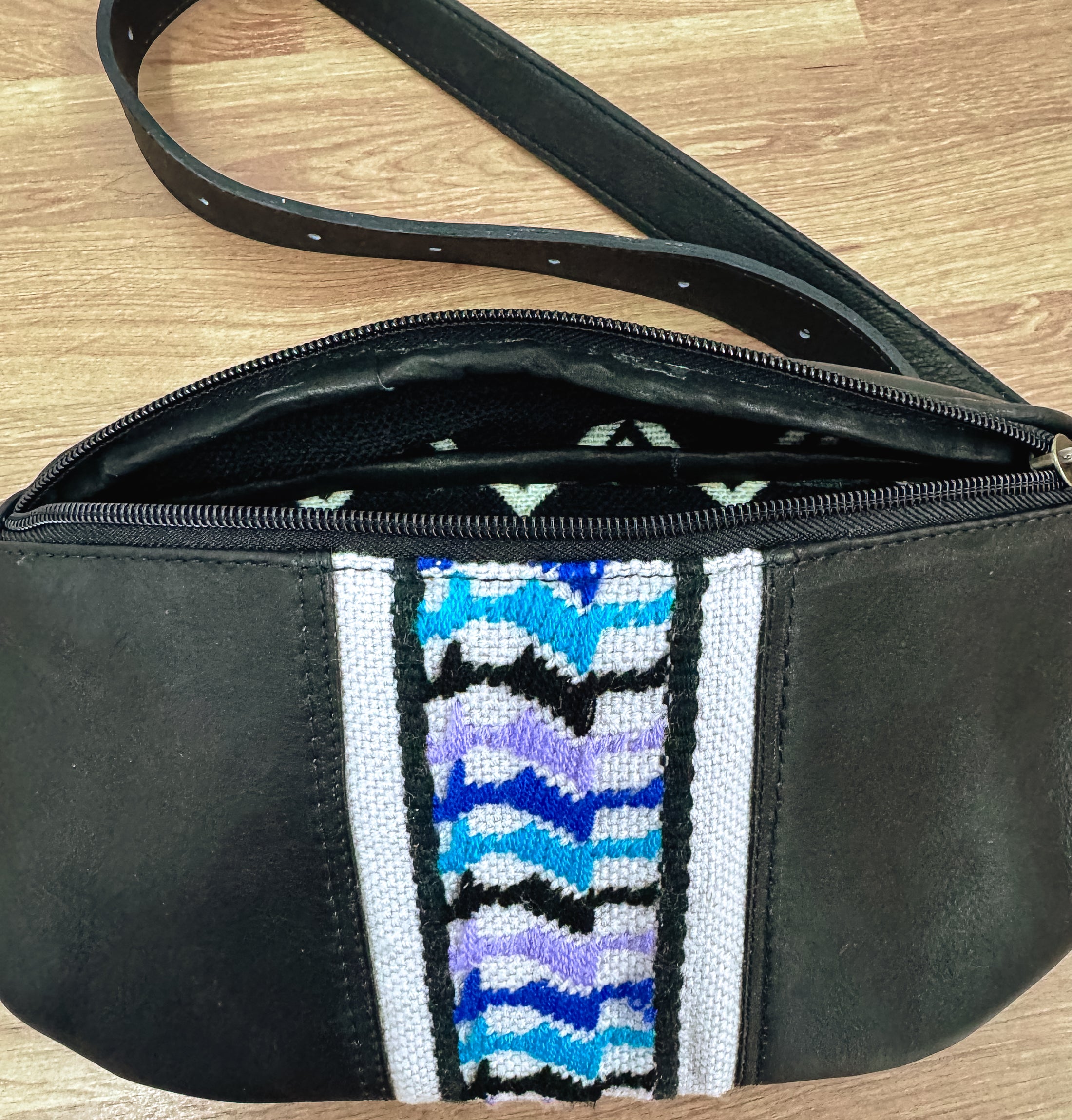 Toluca Leather Crossbody Travel Sling Bag