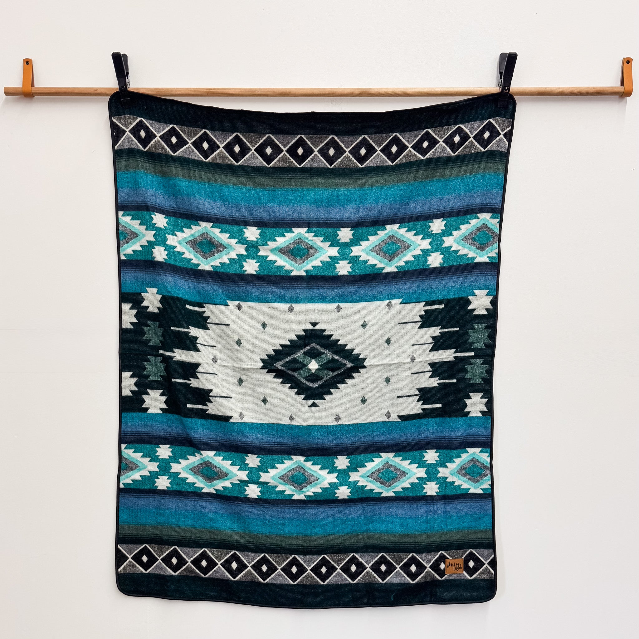 Jasper Reversible Blanket