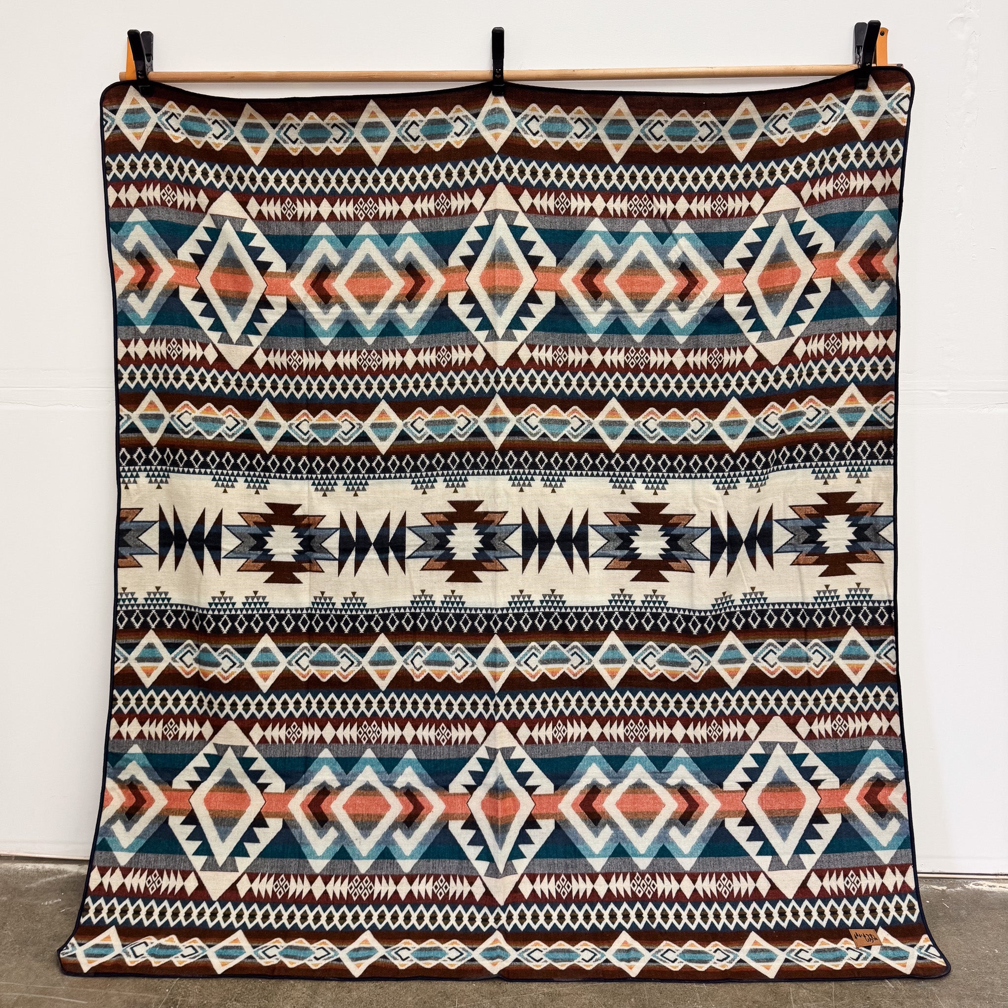 Laguna Aztec Reversible Blanket