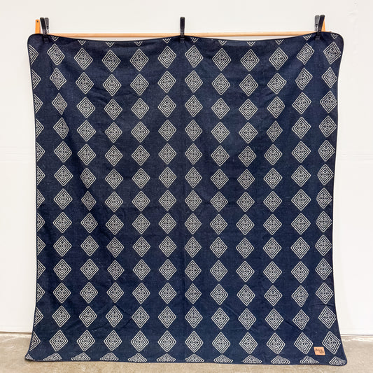 Roca Indigo Reversible Blanket