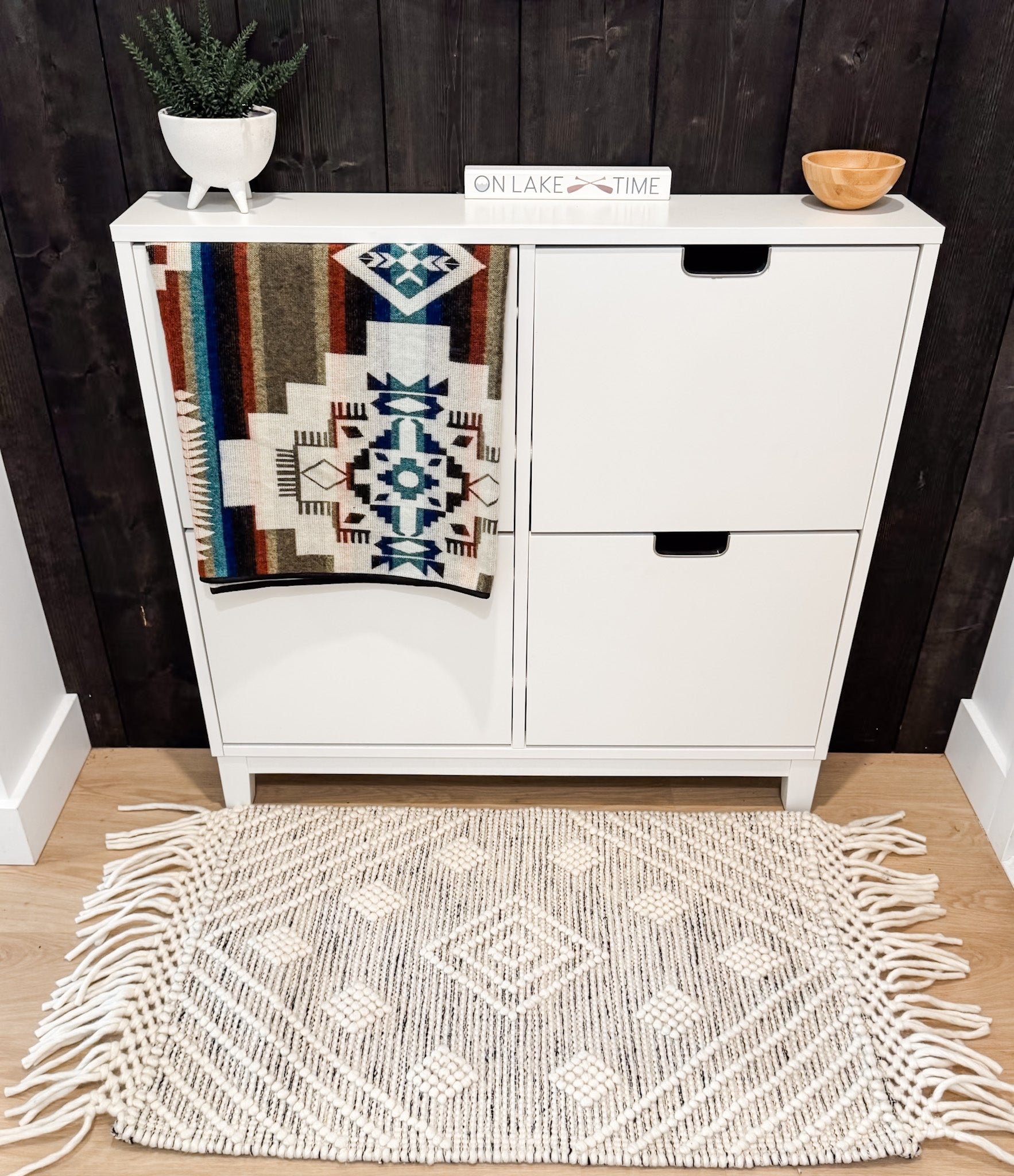 Jalor Handwoven Wool Rug