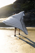 Load image into Gallery viewer, Nido Indigo Reversible Blanket
