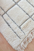 Load image into Gallery viewer, Beni Ourain Moroccan Wool Rug - Modern Maze
