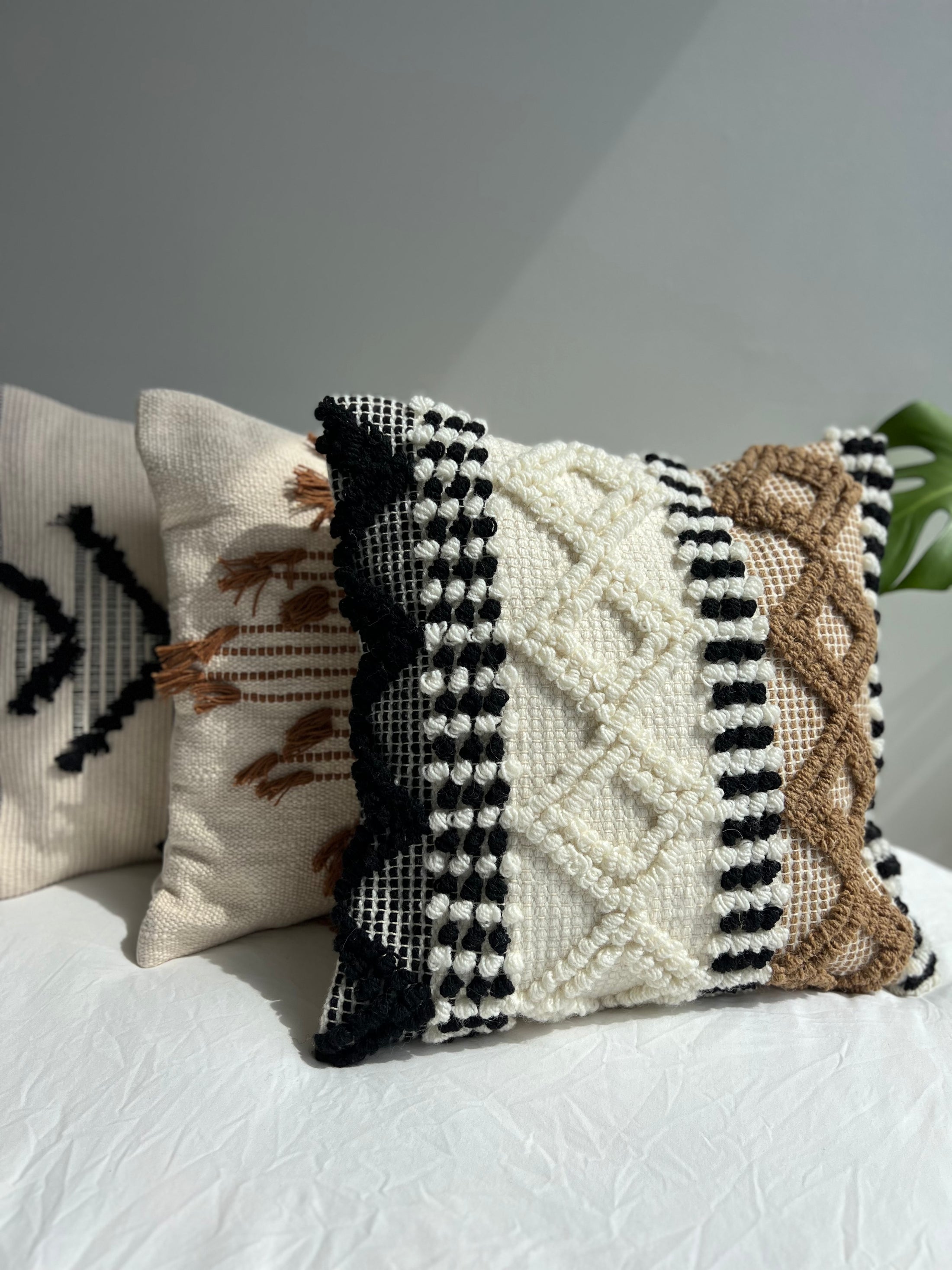 Narwar Wool Pillow Cover