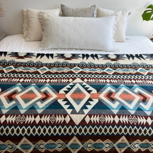 Laguna Aztec Reversible Blanket
