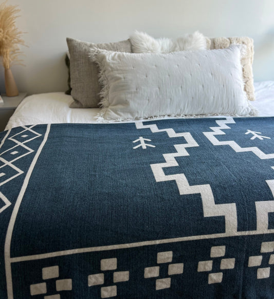 Lazuli Reversible Blanket