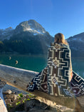 Load image into Gallery viewer, Jama Reversible Blanket
