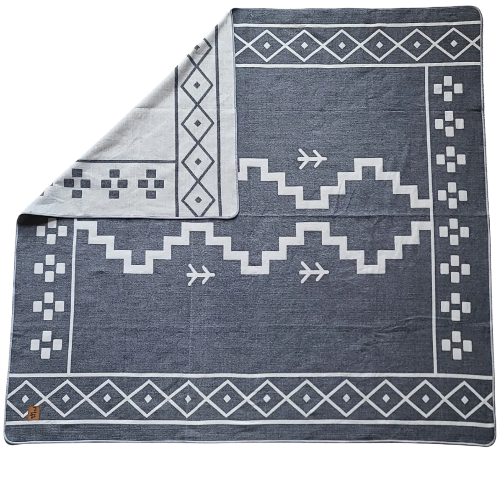 Imperfect** Mojanda Queen Blanket