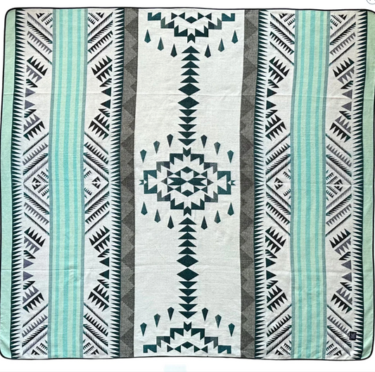 Imperfect** Manta Queen Blanket